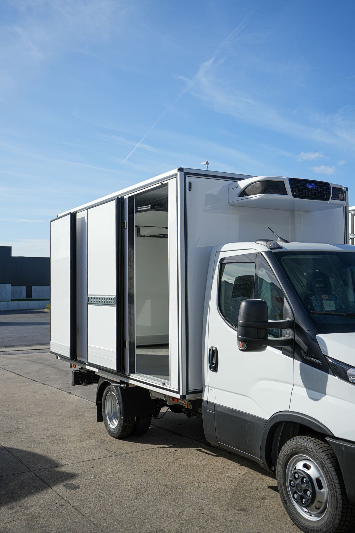 An Isocar box on an Iveco Daily, with the side door open